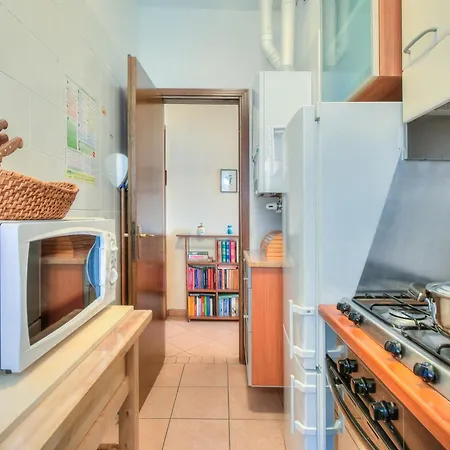 Apartamento View 1br, Sleeps 4 - Happy Laveno-Mombello